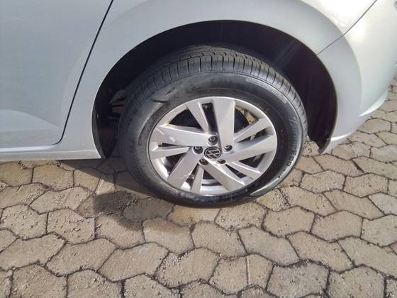 VOLKSWAGEN POLO 1.0 170 TSI COMFORTLINE AUTOMÁTICO